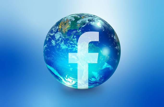 Facebook old 2018-23